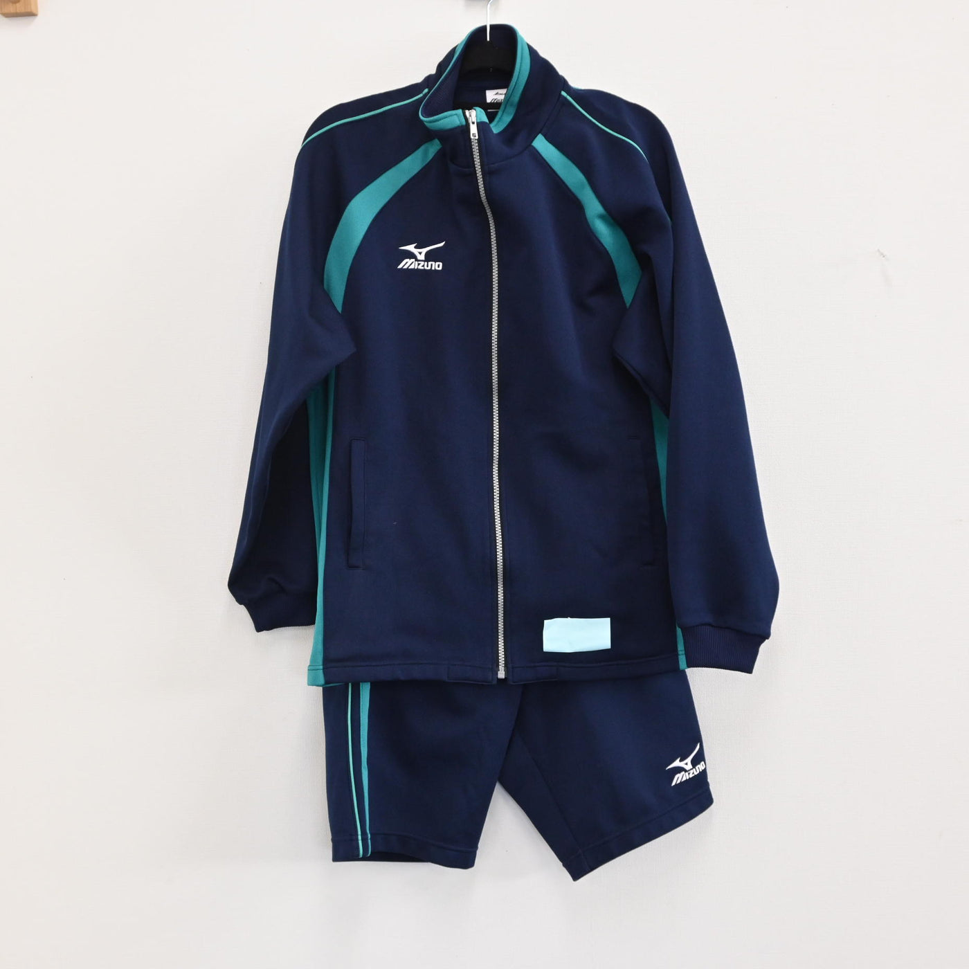 【中古】東京都 東洋高校 女子制服 2点（ジャージ 上・ジャージ 下） sf000288