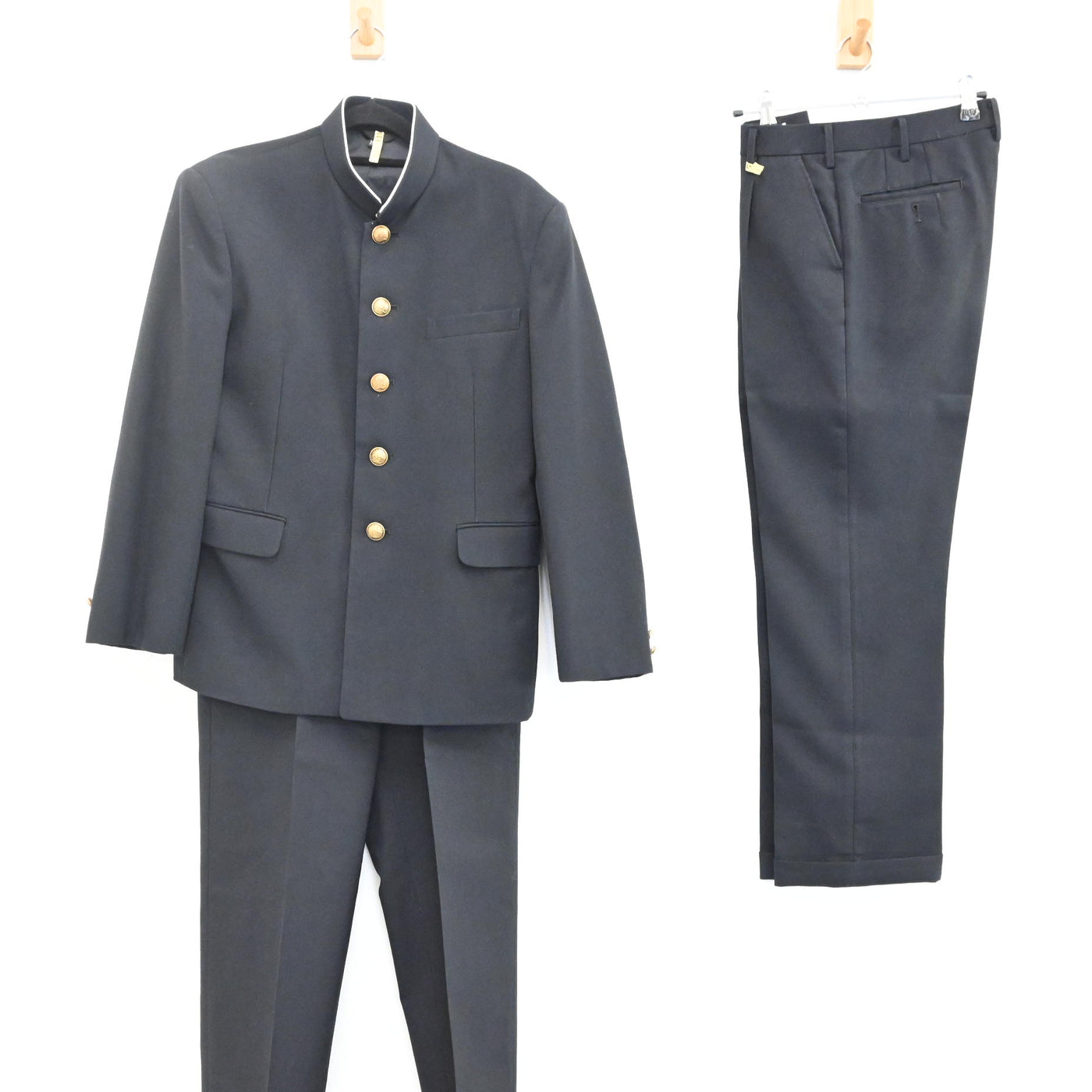 【中古】東京都 砧中学校 男子制服 3点（学ラン・ズボン・ズボン） sf000309