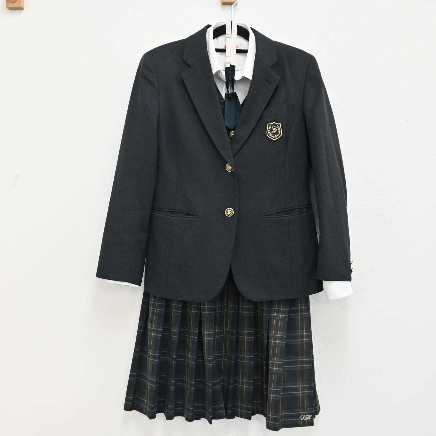 【中古】北海道 札幌西陵高校 女子制服 4点（ブレザー・ベスト・スカート・ブラウス 長袖・リボン ） sf000352