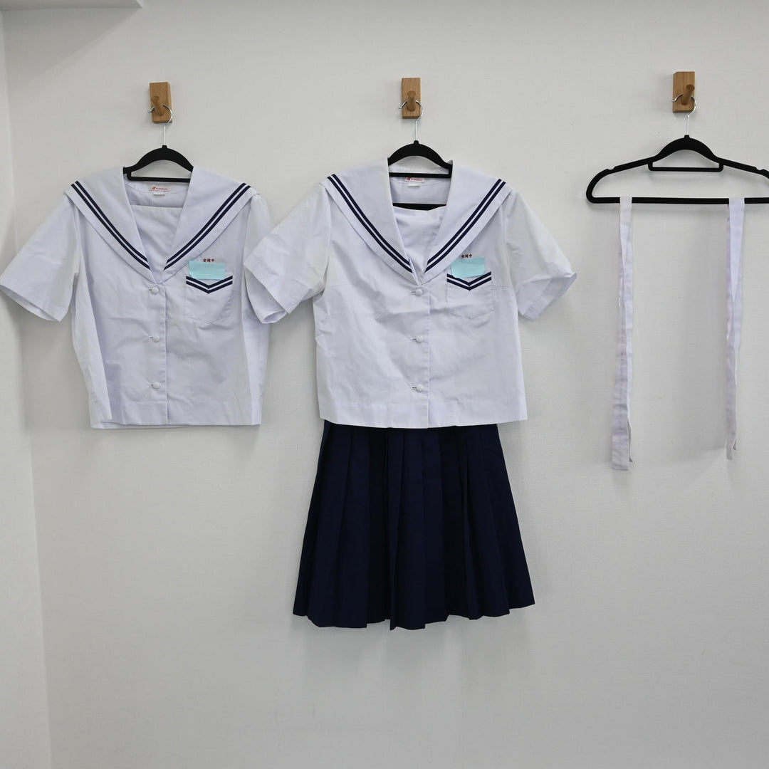 【中古】沖縄県 沖縄県那覇市立安岡中学校 女子制服 5点（セーラー服 夏・スカート ・リボン ） sf000421