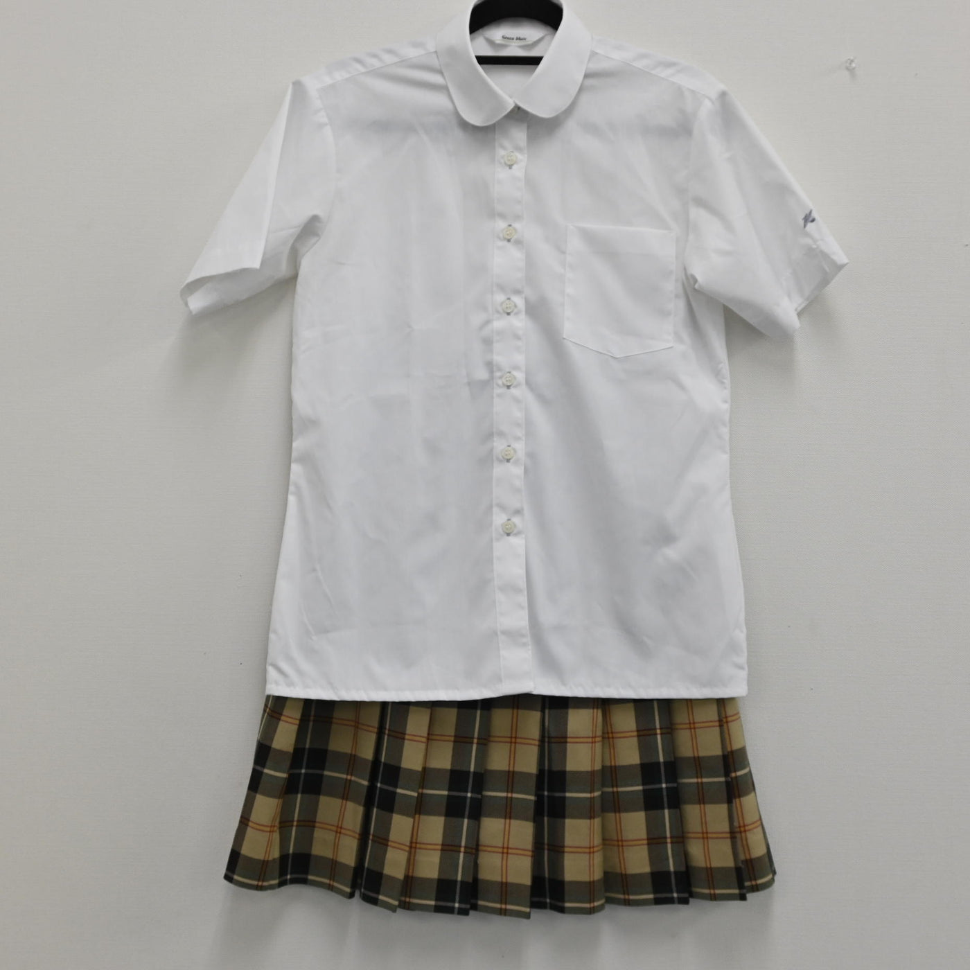 【中古】埼玉県 
開智総合部(セカンダリー)
　　　 女子制服 2点（ブラウス 半袖・スカート） sf000535