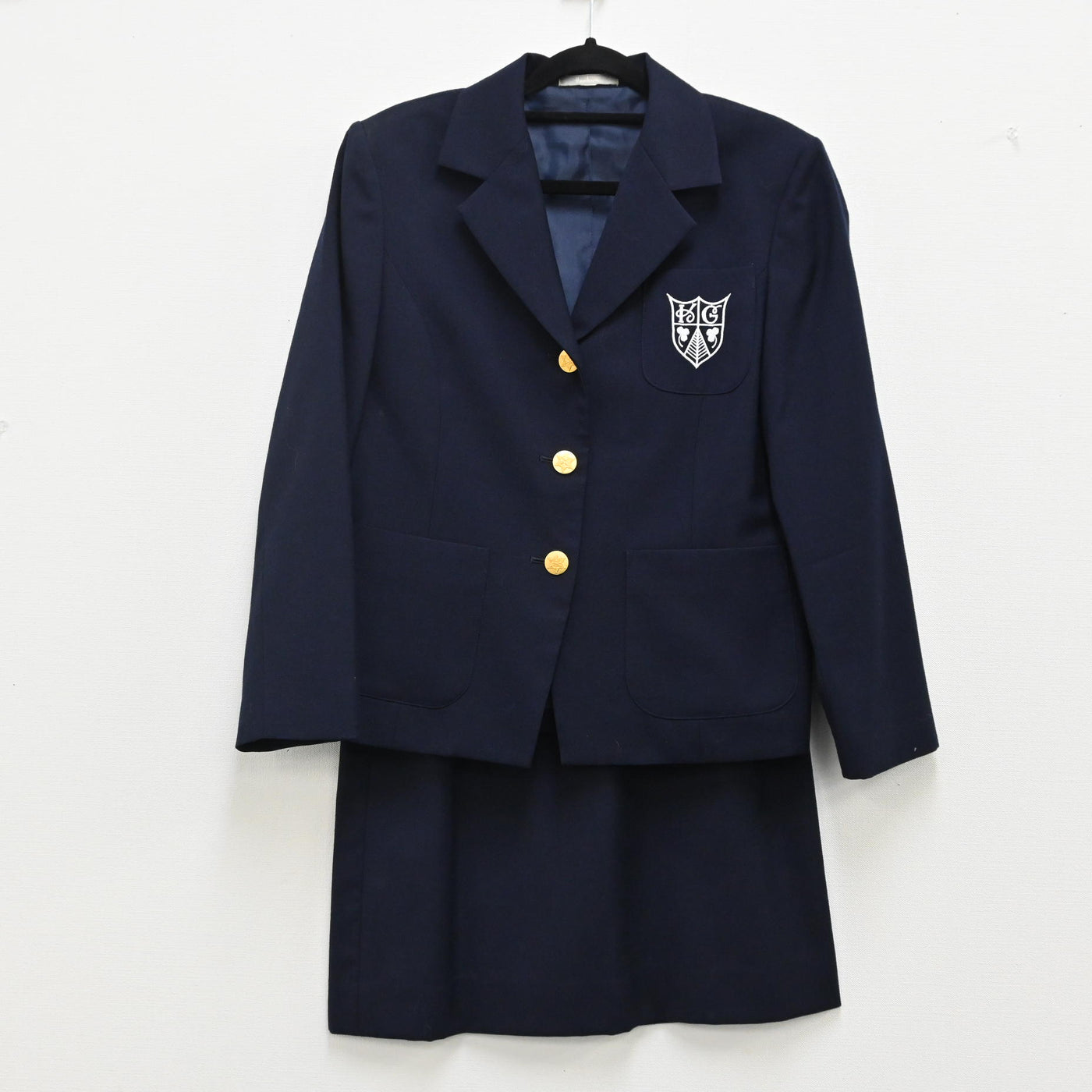 【中古】兵庫県 甲南好大学 女子制服 2点（ブレザー・スカート） sf000568