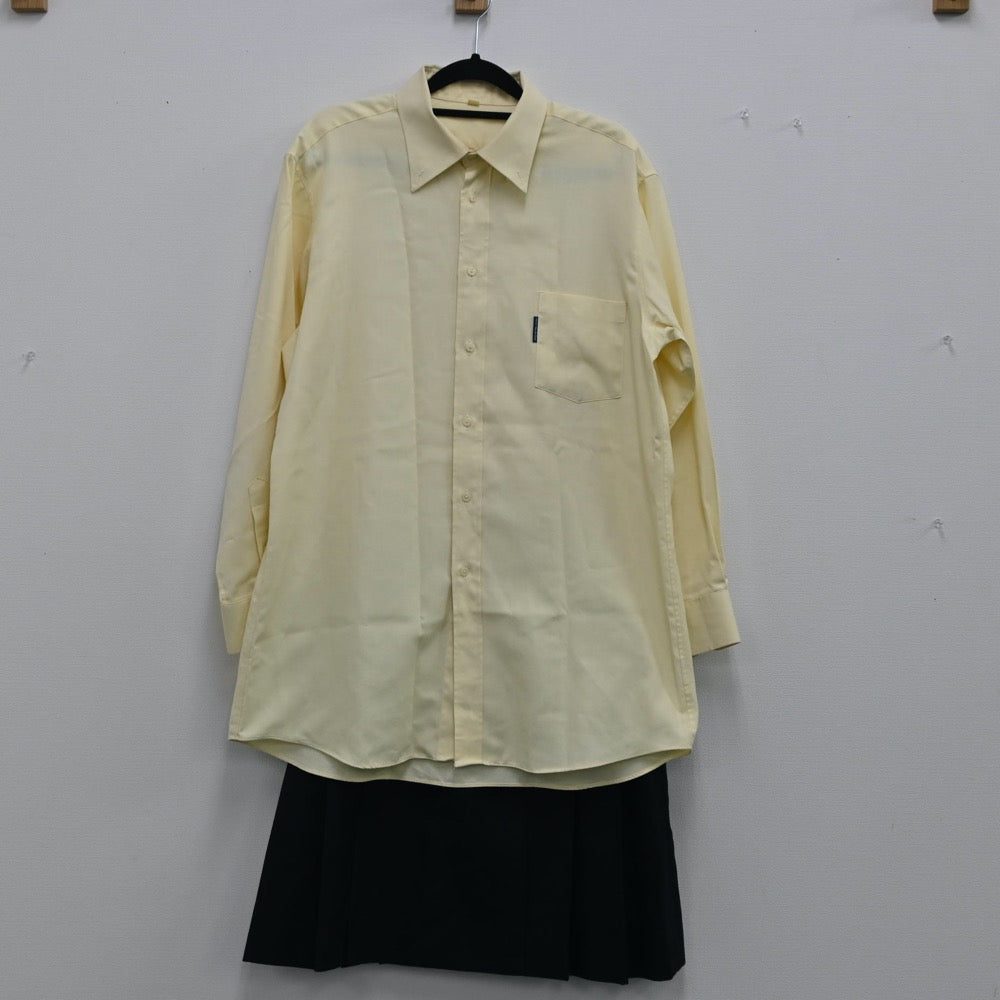 【中古】大阪府 追手門学院中学校 女子制服 2点（シャツ・スカート）sf000987