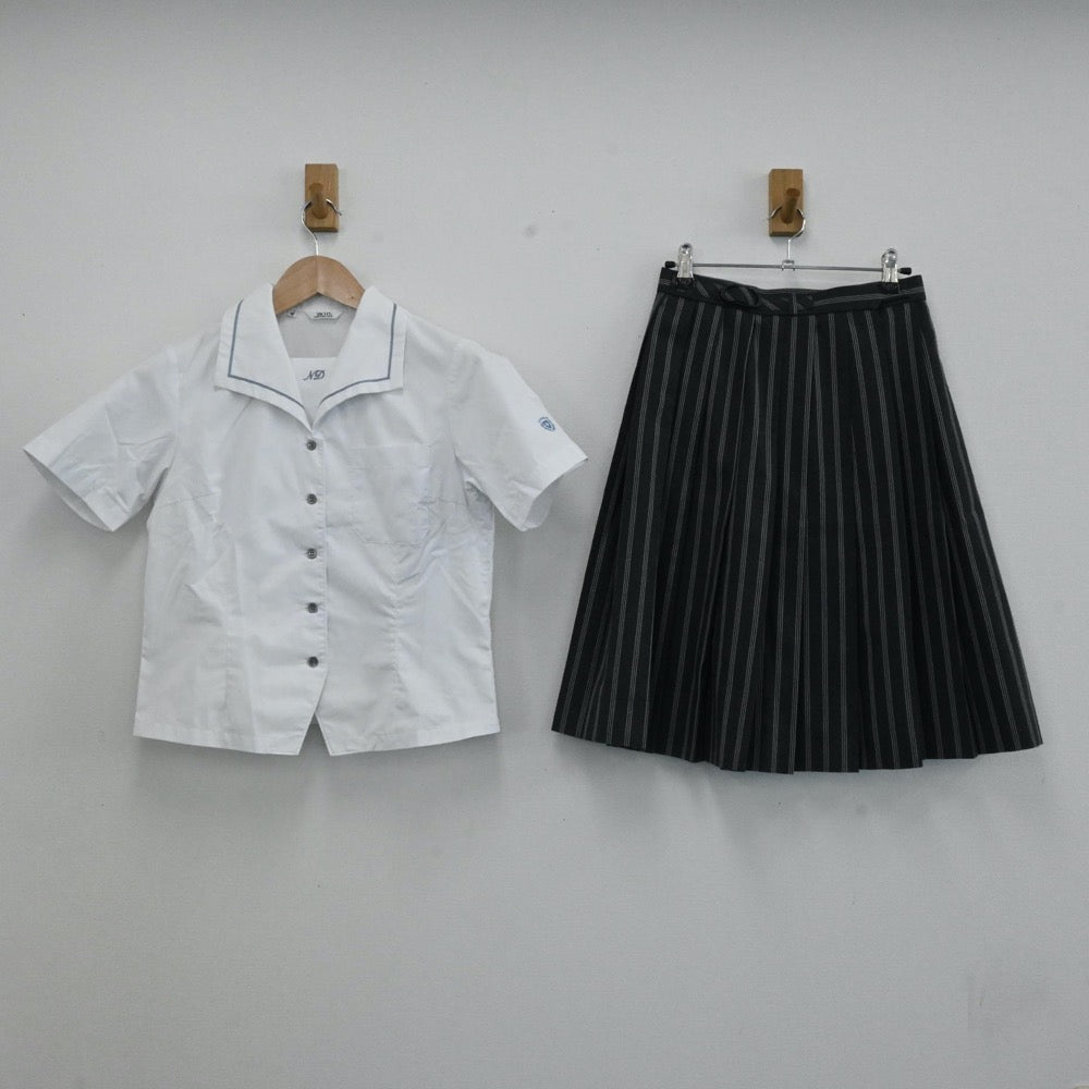 【中古】新潟県 新潟清心女子中学校 女子制服 6点（セーラー服・ニット・スカート）sf001047