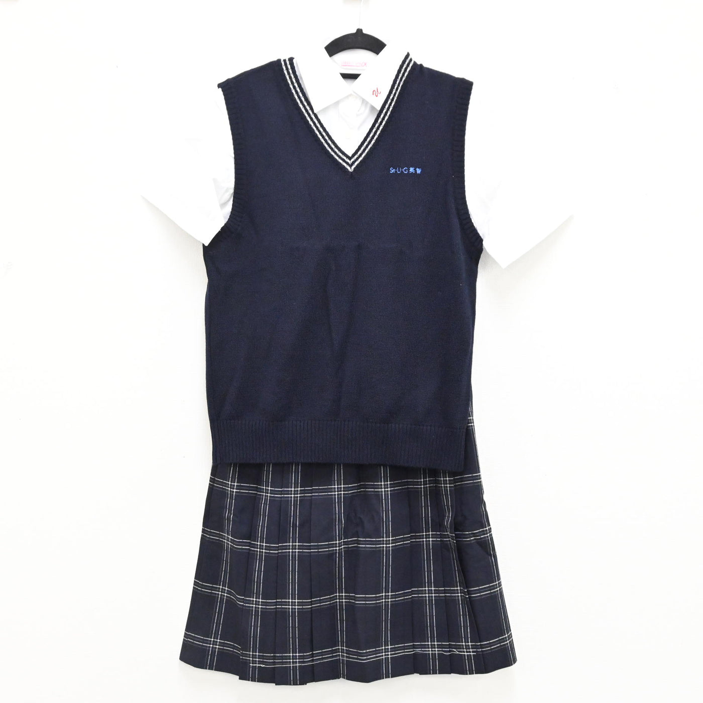 【中古】宮城県 聖ウルスラ学院英智小中学校 女子制服 3点（ニット・シャツ・スカート）sf001200