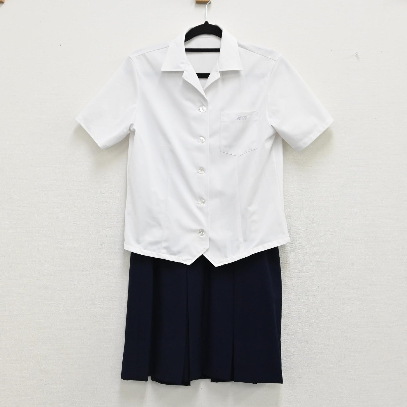【中古】宮城県 宮城学院高等学校 女子制服 2点（シャツ・スカート）sf001205