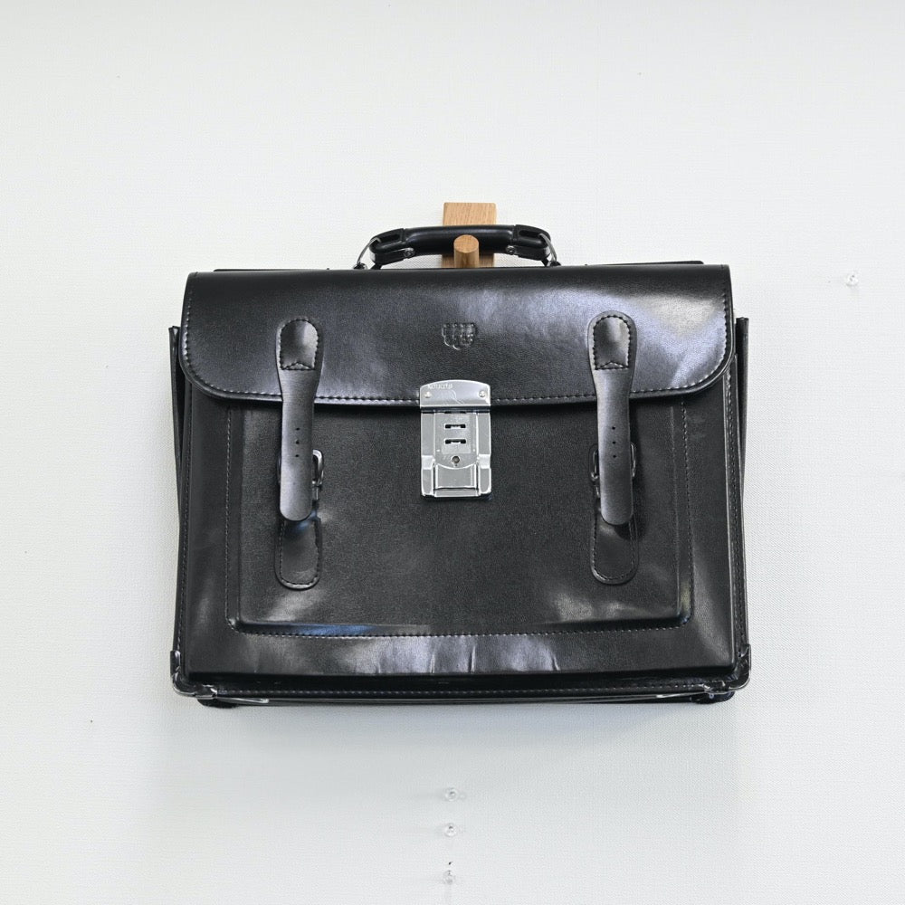 【中古】長崎県 純心女子高等学校 女子制服 1点（カバン）sf001342