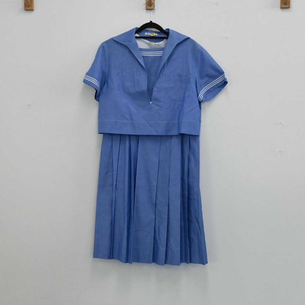 【中古】熊本県 熊本私立ルーテル学院高校 女子制服 2点（セーラー服・ジャンパースカート）sf001350