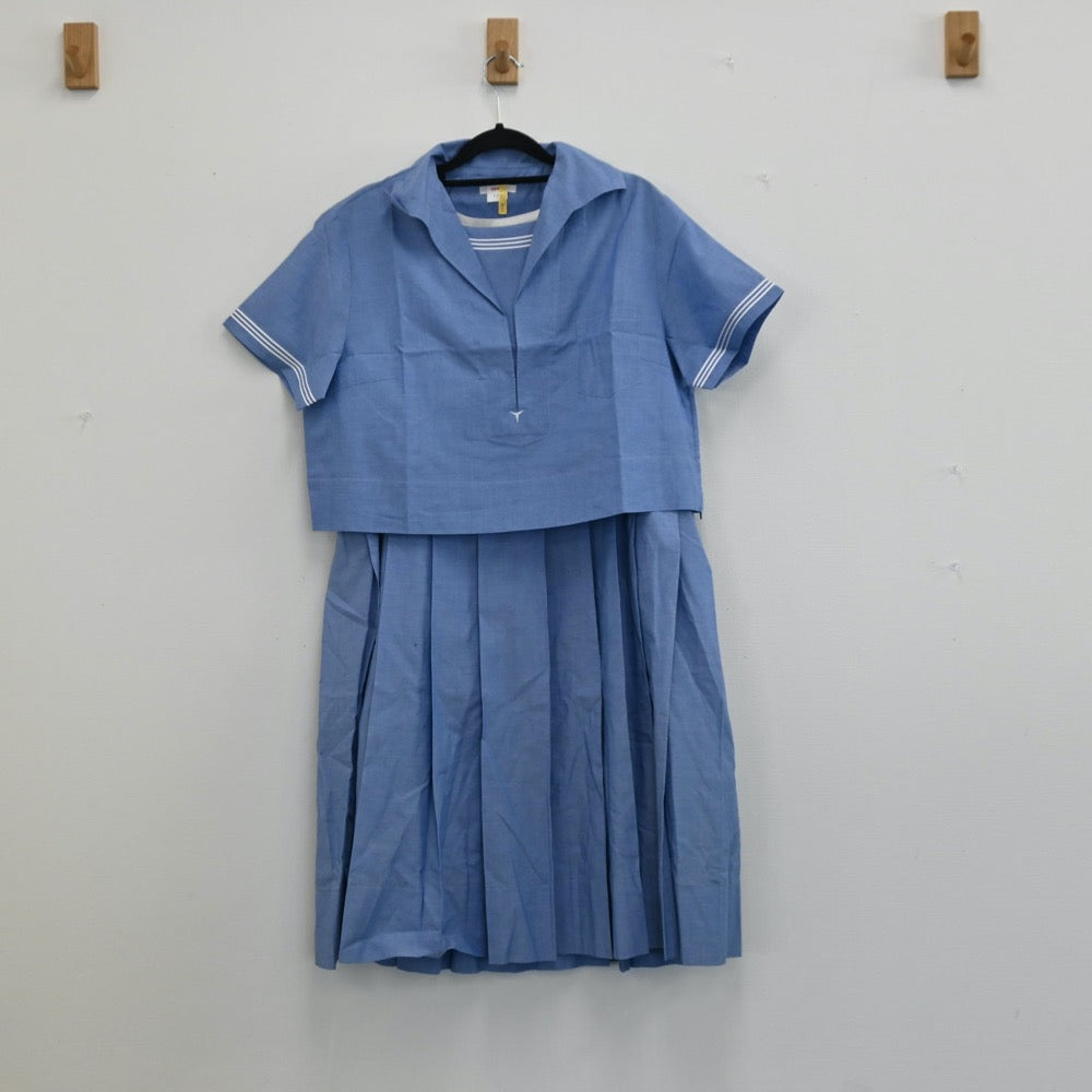 【中古】熊本県 熊本私立ルーテル学院高校 女子制服 2点（セーラー服・ジャンパースカート）sf001352