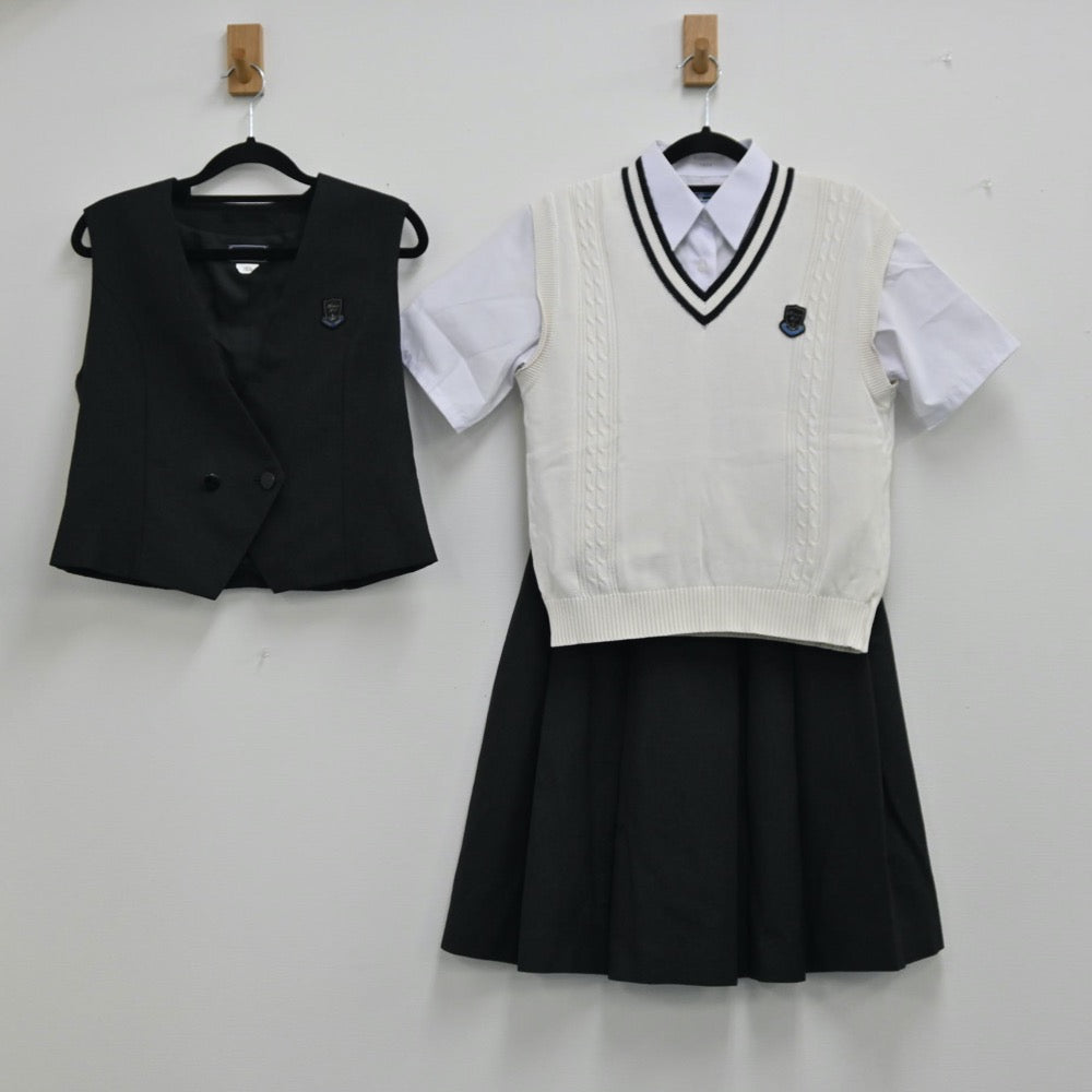 【中古】埼玉 星野高等学校 女子制服 4点（シャツ・ベスト・ニットベスト・スカート）sf001438