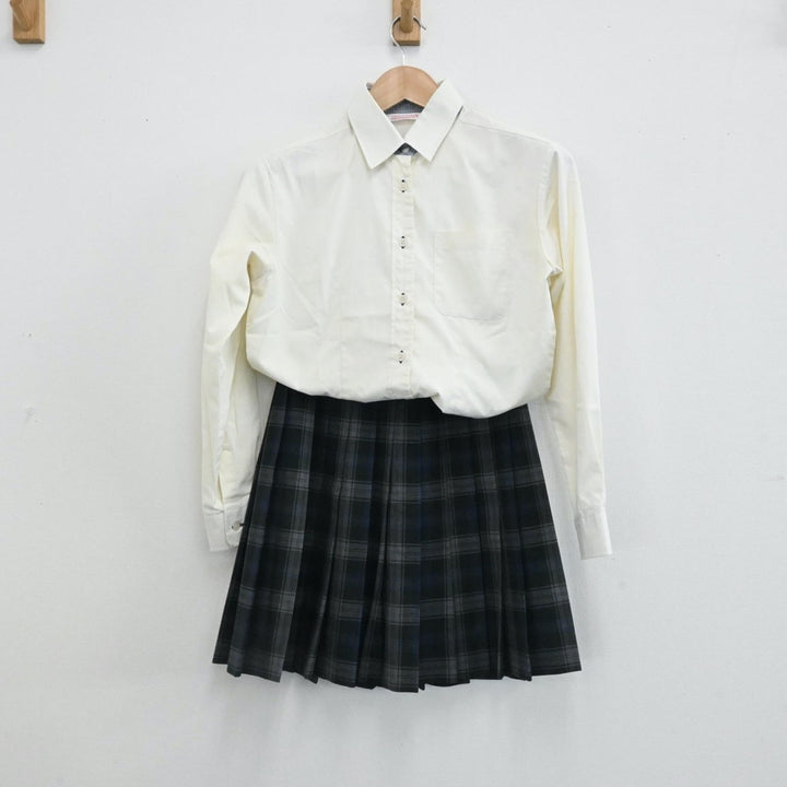 【中古】茨城県 茨城県立潮来高等学校 女子制服 5点（ニット・ニット・シャツ・スカート）sf001488