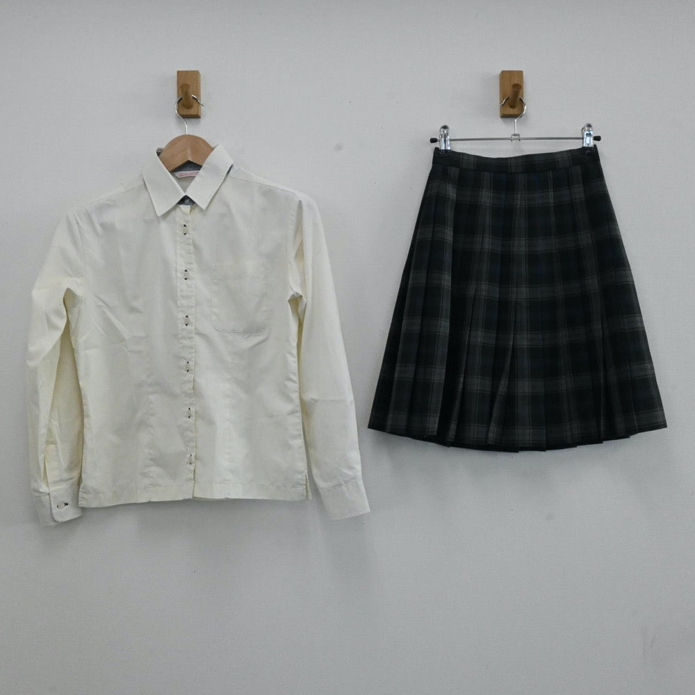 【中古】茨城県 茨城県立潮来高等学校 女子制服 5点（ニット・ニット・シャツ・スカート）sf001488