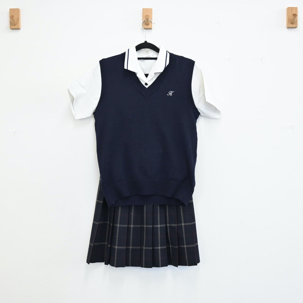 【中古】東京都 駒澤大学高等学校 女子制服 3点（ニットベスト・シャツ・スカート）sf001491