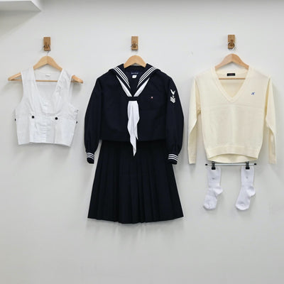 【中古】東京都 共立女子中学校 女子制服 6点（セーラー服・ニット・シャツ・スカート）sf001849