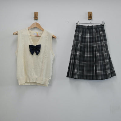 【中古】東京都 東京家政学院高等学校 女子制服 3点（ニットベスト・スカート）sf002098