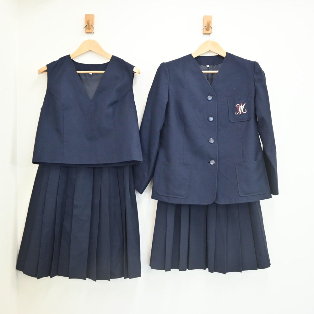【中古】千葉県 長生村立長生中学校 女子制服 4点（ブレザー・ベスト・スカート・スカート）sf002159