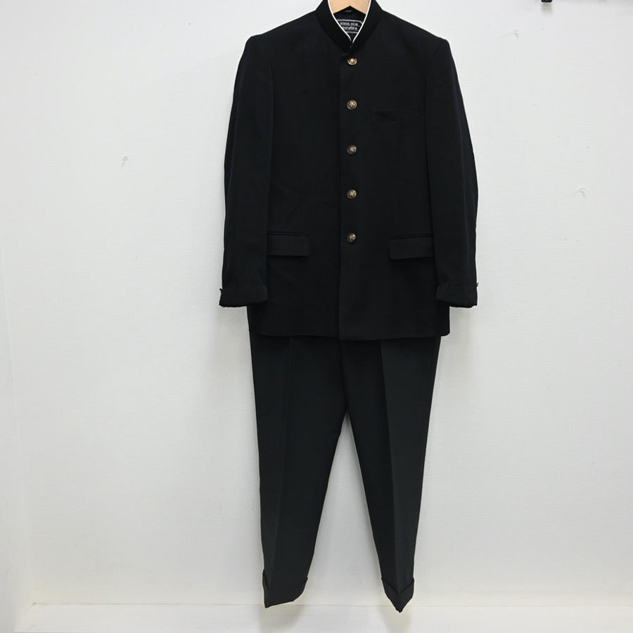 蕨市第二中・男子制服