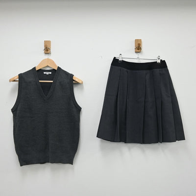 【中古】東京都 東京都立忍岡高等学校 女子制服 2点（ニットベスト・スカート）sf002343