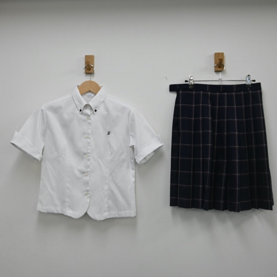 【中古】栃木県 作新学院高校 女子制服 6点（シャツ・スカート・ニットベスト）sf002349