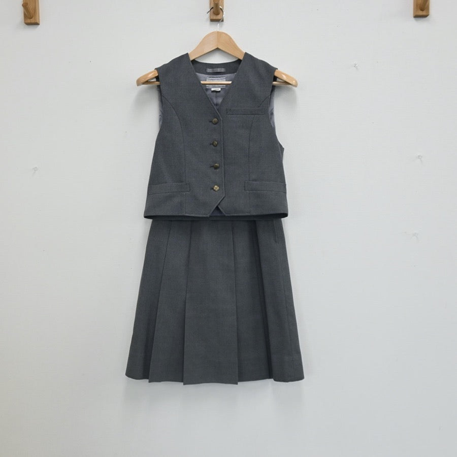 【中古】北海道 札幌市立北野中学校 女子制服 2点（ベスト・スカート）sf002528