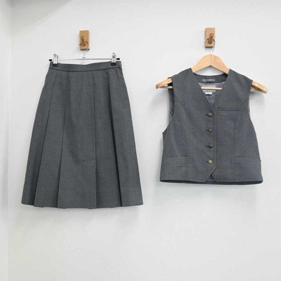 【中古】北海道 札幌市立北野中学校 女子制服 2点（ベスト・スカート）sf002528