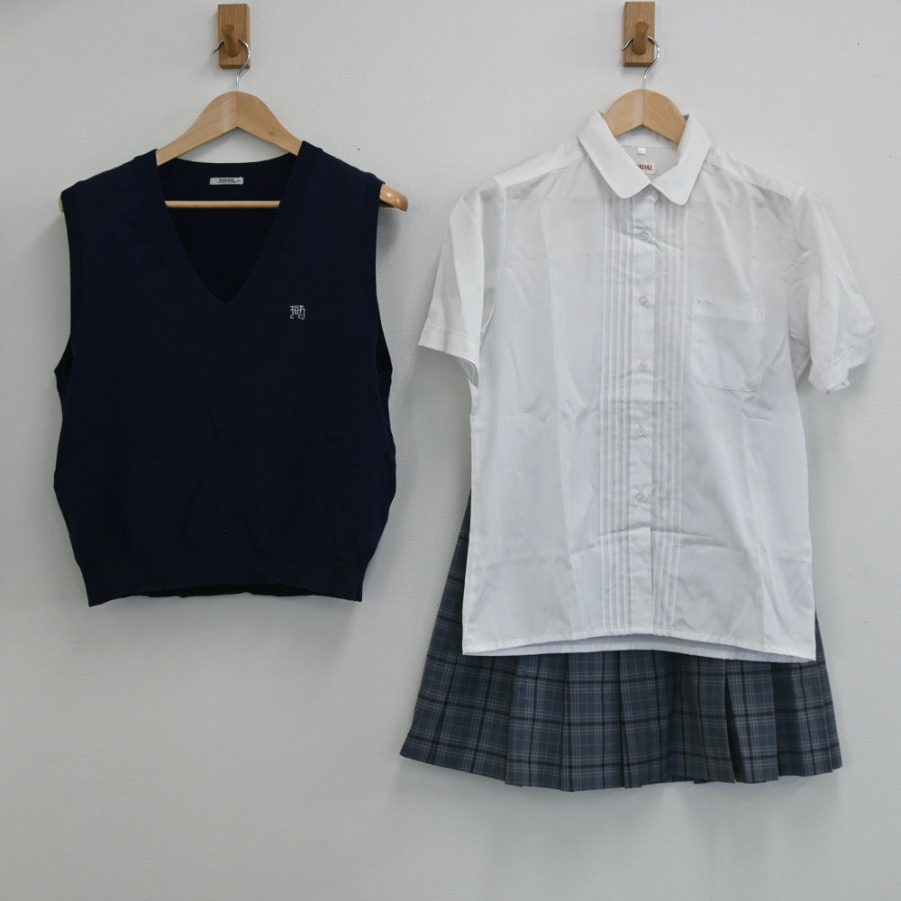 【中古】千葉県 千葉明徳高校(旧制服) 女子制服 3点（ニットベスト・シャツ・スカート）sf002663