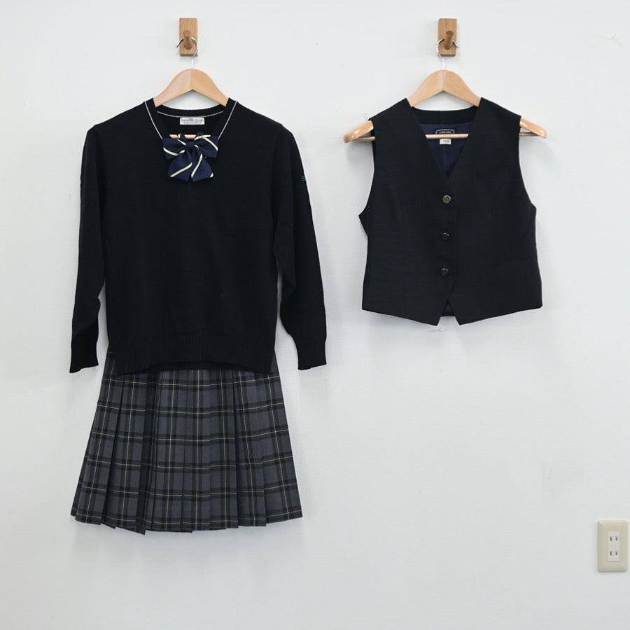 【中古】埼玉県 栄東高等学校 女子制服 7点（ブレザー・ベスト・ニット・スカート・スカート）sf002832