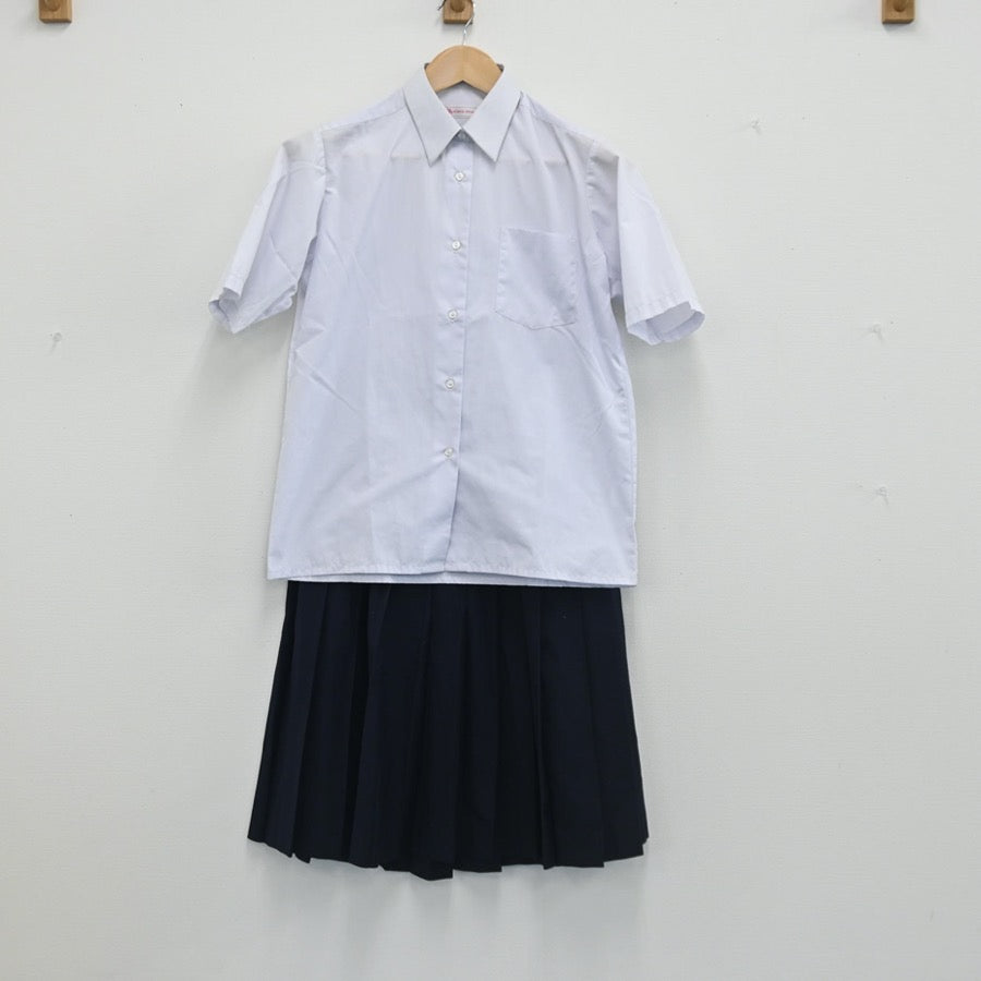 【中古】埼玉県 指扇中学校 女子制服 3点（シャツ・ベスト・スカート）sf002847