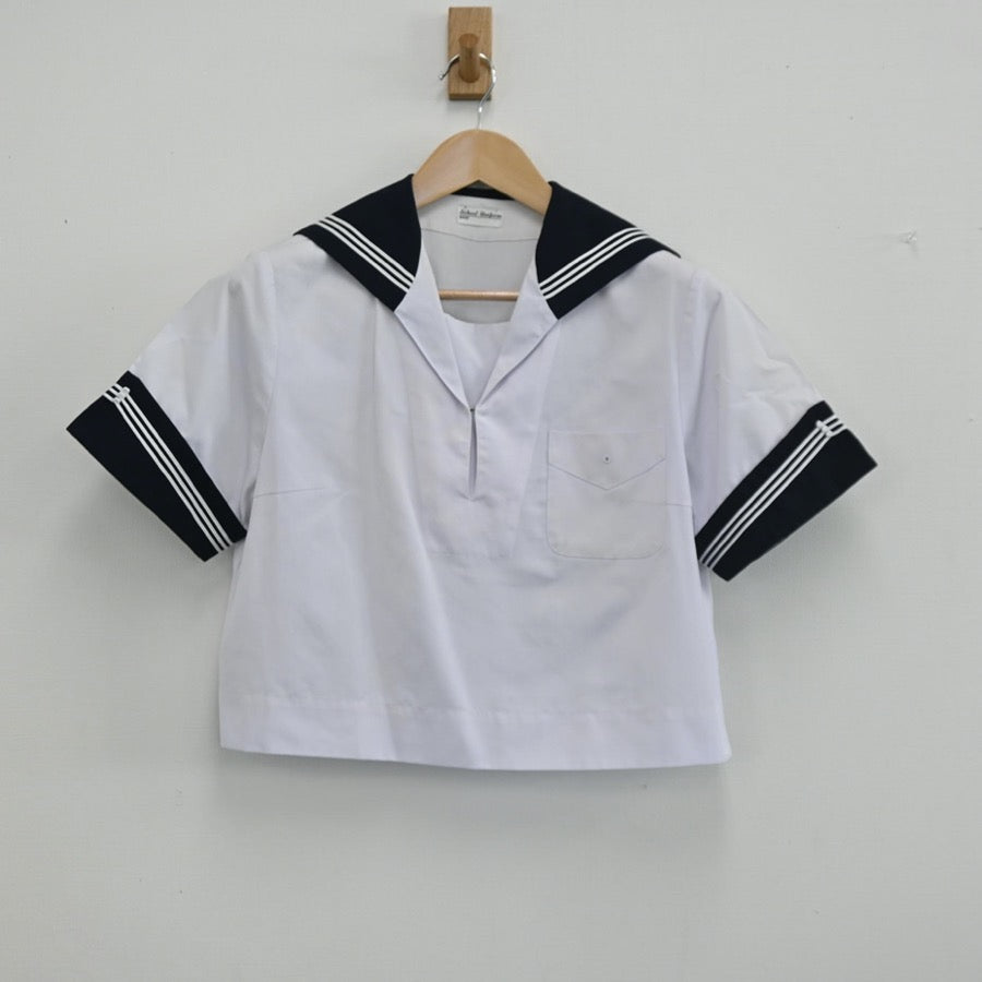 【中古】神奈川県 横浜共立学園 女子制服 4点（セーラー服・セーラー服・スカート）sf002851