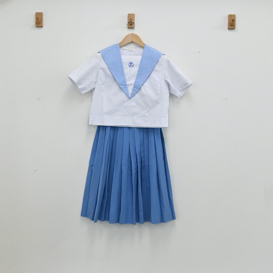 【中古】千葉県 富里北中学校 女子制服 2点（セーラー服・スカート）sf002950