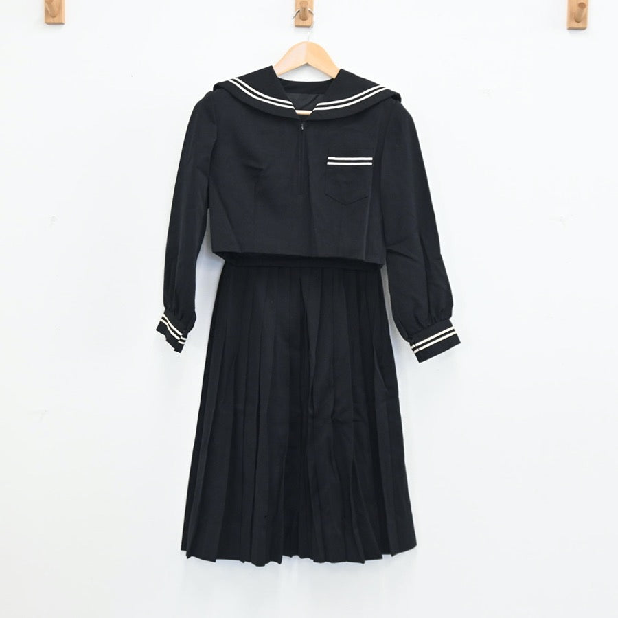 【中古】京都府 与謝野町宮津市中学校組合立橋立中学校 女子制服 2点（セーラー服・スカート）sf002998