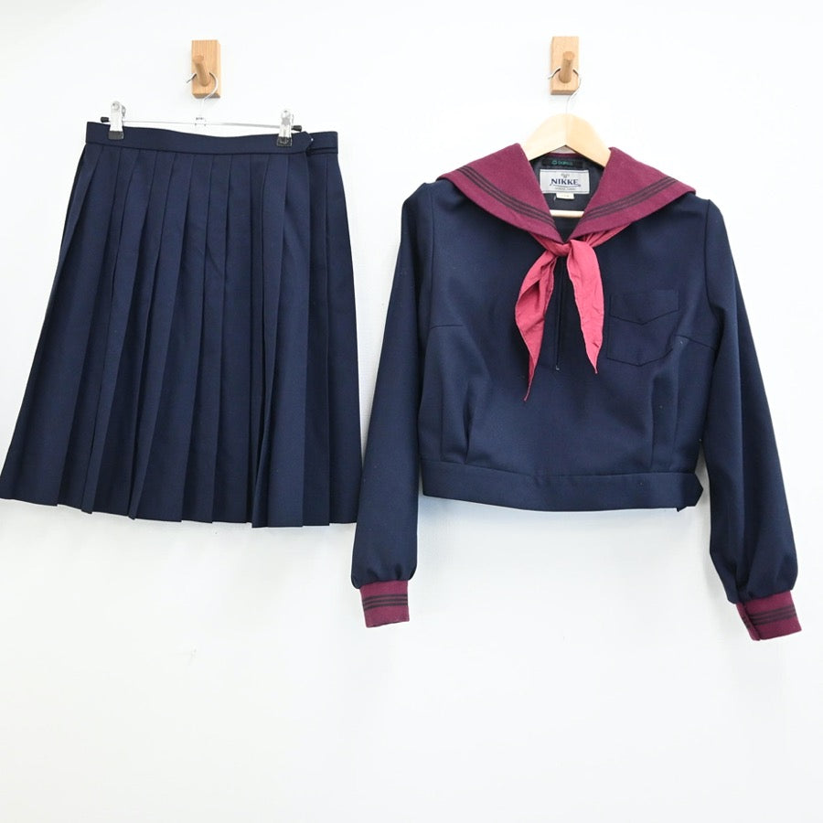 【中古】石川県 北陸学院高校 女子制服 3点（セーラー服・スカート）sf003081