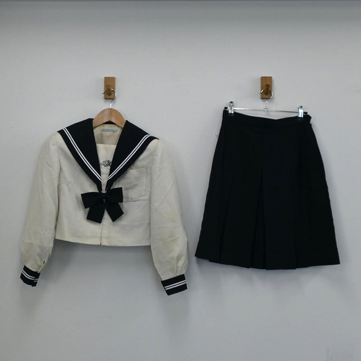 女子高 制服 セーラー 本物 2枚 中古】山形県 山本学園高等学校 女子制服 3点 (セーラー服