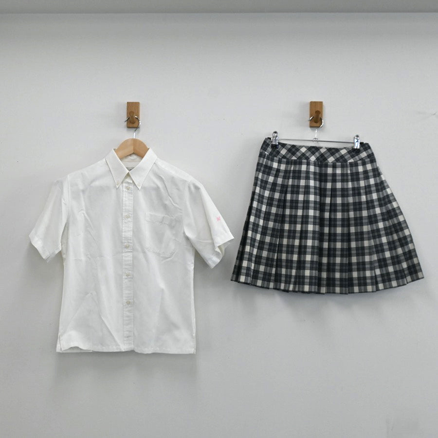 【中古】東京都 日本大学附属豊山女子高等学校 女子制服 3点（シャツ・ニットベスト・スカート）sf003248