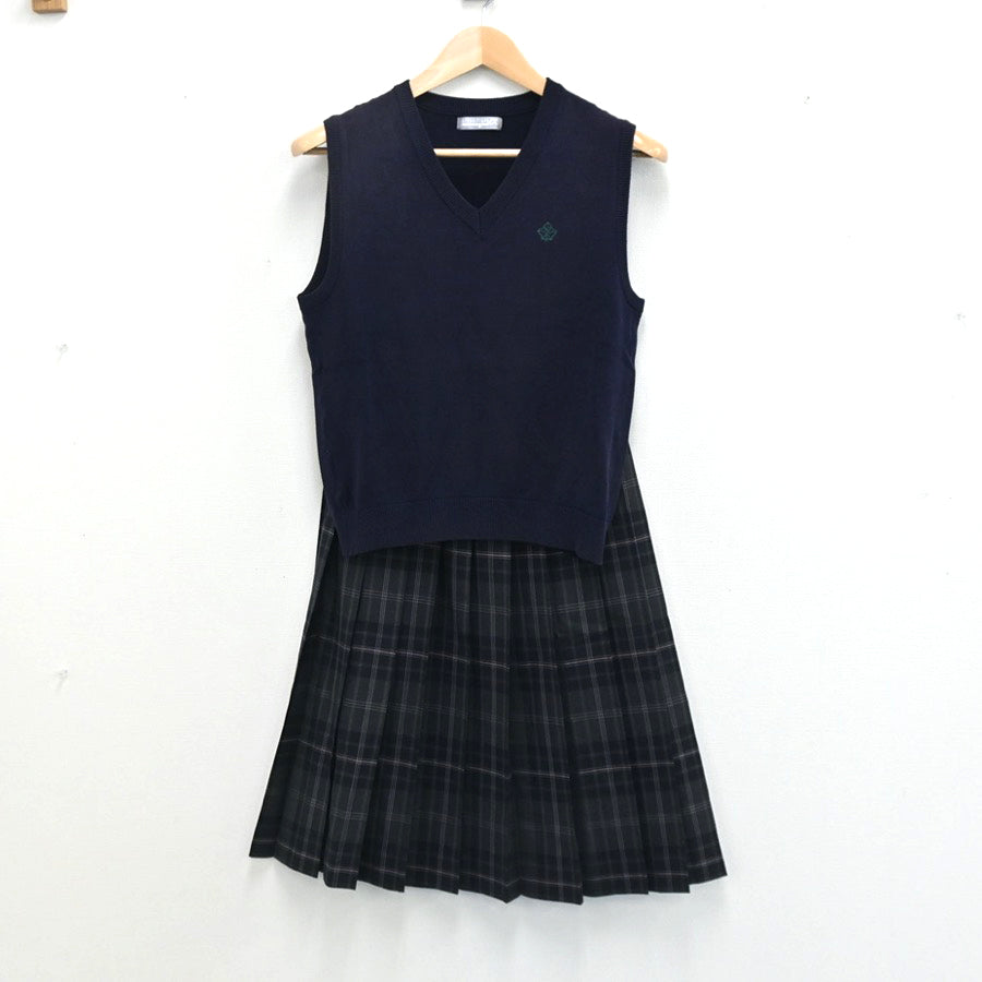 【中古】大阪府 箕面自由学園高等学校 女子制服 2点（ニットベスト・スカート）sf003253