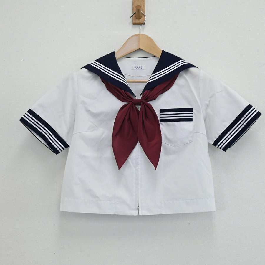 【中古】青森県 弘前市立第三中学校 女子制服 2点（セーラー服）sf003294