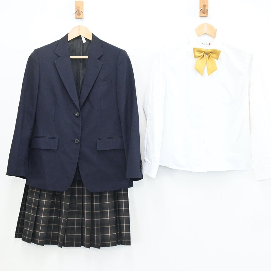 【中古】福岡県 九州産業大学付属九州高等学校 女子制服 4点（ブレザー・シャツ・スカート）sf003312