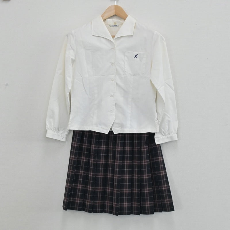 【中古】宮城県 聖ドミニコ学院高等学校 女子制服 4点（ブレザー・シャツ・ニット・スカート）sf003449