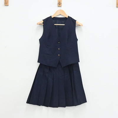 【中古】埼玉県 浦和実業高校 女子制服 2点（ベスト・スカート）sf003483