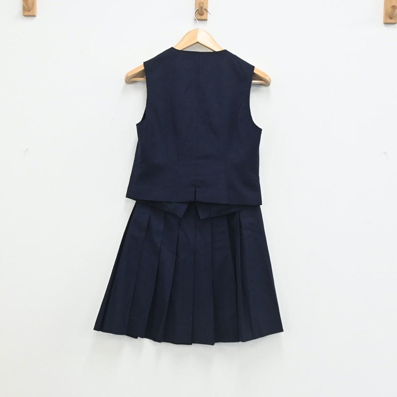 【中古】埼玉県 浦和実業高校 女子制服 2点（ベスト・スカート）sf003483