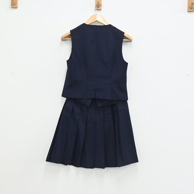【中古】埼玉県 浦和実業高校 女子制服 2点（ベスト・スカート）sf003483