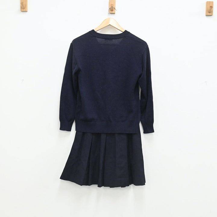 【中古】埼玉県 岩槻高等学校 女子制服 4点（ブレザー・ニット・スカート）sf003510