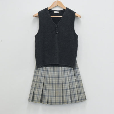 【中古】神奈川県 日大第二学園 女子制服 3点（ニットベスト・スカート・スカート）sf003542