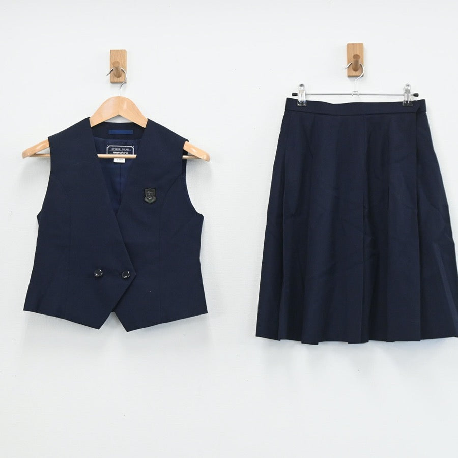 【中古】埼玉県 星野女子高等学校 女子制服 2点（ベスト・スカート）sf003549