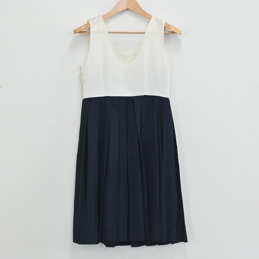中古制服】大阪府 香椎第一中学校 女子制服 4点（セーラー服