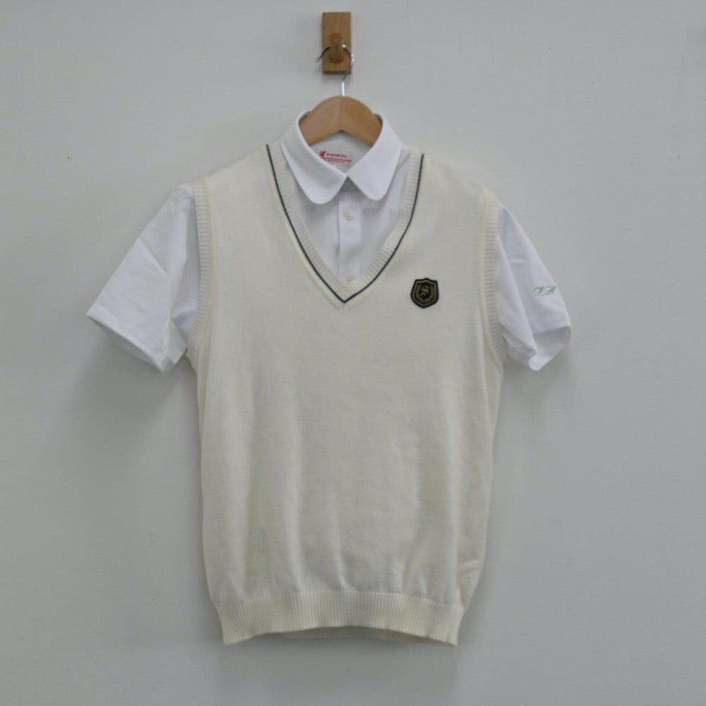 【中古】北海道 札幌西陵高校 女子制服 4点（シャツ・ベスト・ニットベスト）sf003635