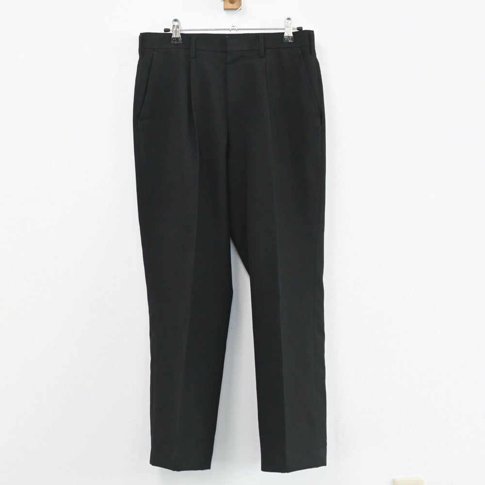 【中古】東京都 駒澤大学附属高校 男子制服 2点（ニット・ズボン）sf003646
