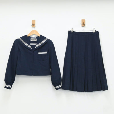 【中古】静岡県 磐田第一中学校 女子制服 2点（セーラー服・スカート）sf003666