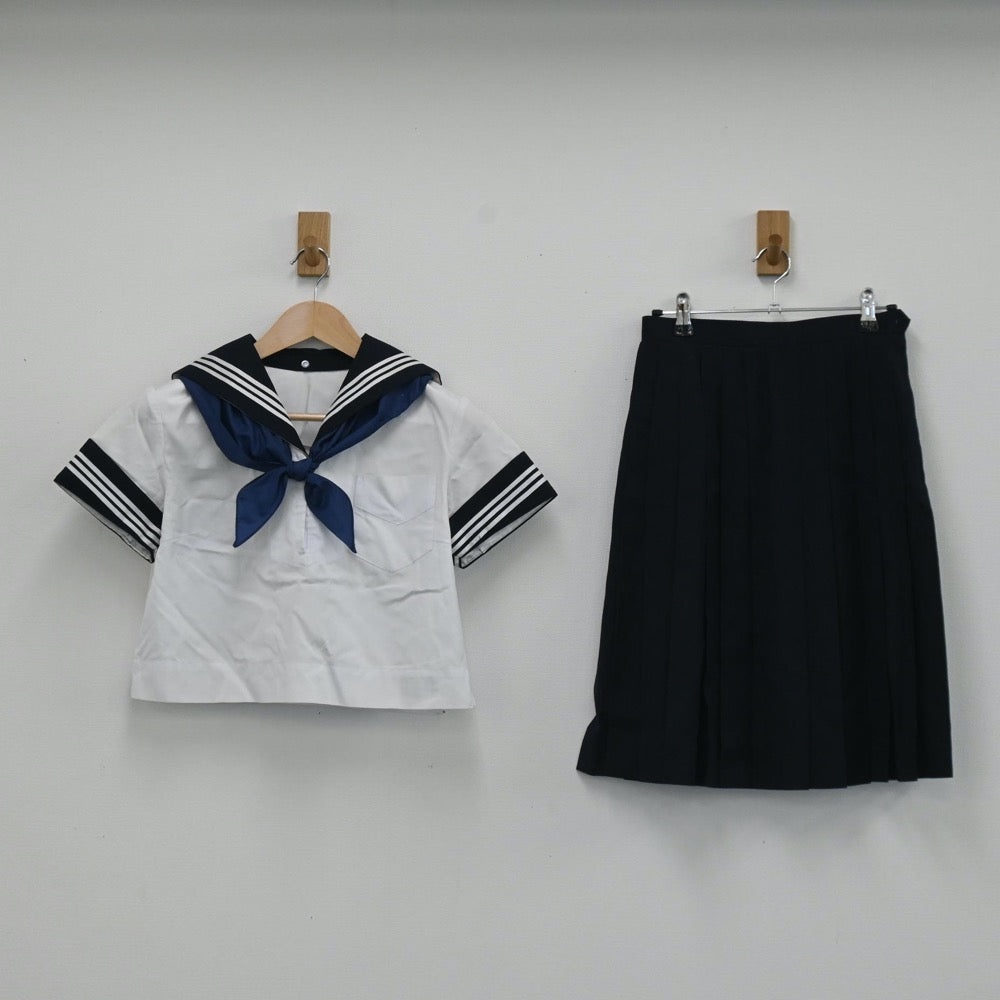 【中古】神奈川県 神奈川学園中学校 女子制服 3点（セーラー服・スカート）sf003700