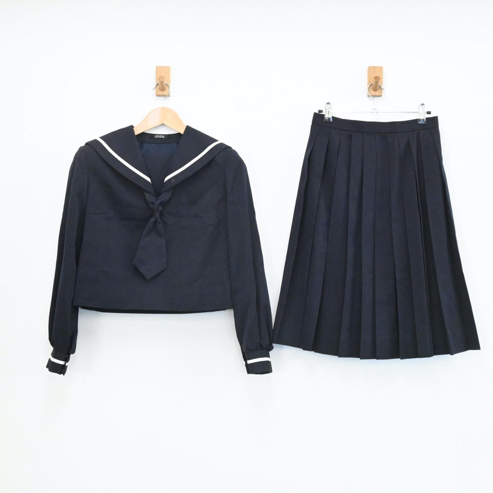 【中古】静岡県 愛鷹中学校 女子制服 4点（セーラー服・スカート・スカート）sf003841